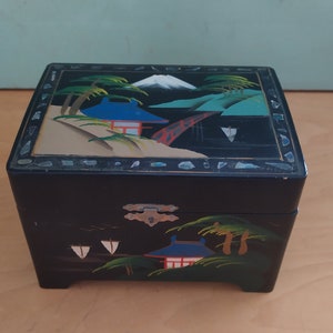 Japanese Ucago Black Lacquer Abalone Shell Black Lacquer Music Box Mount Fuji  Sailing