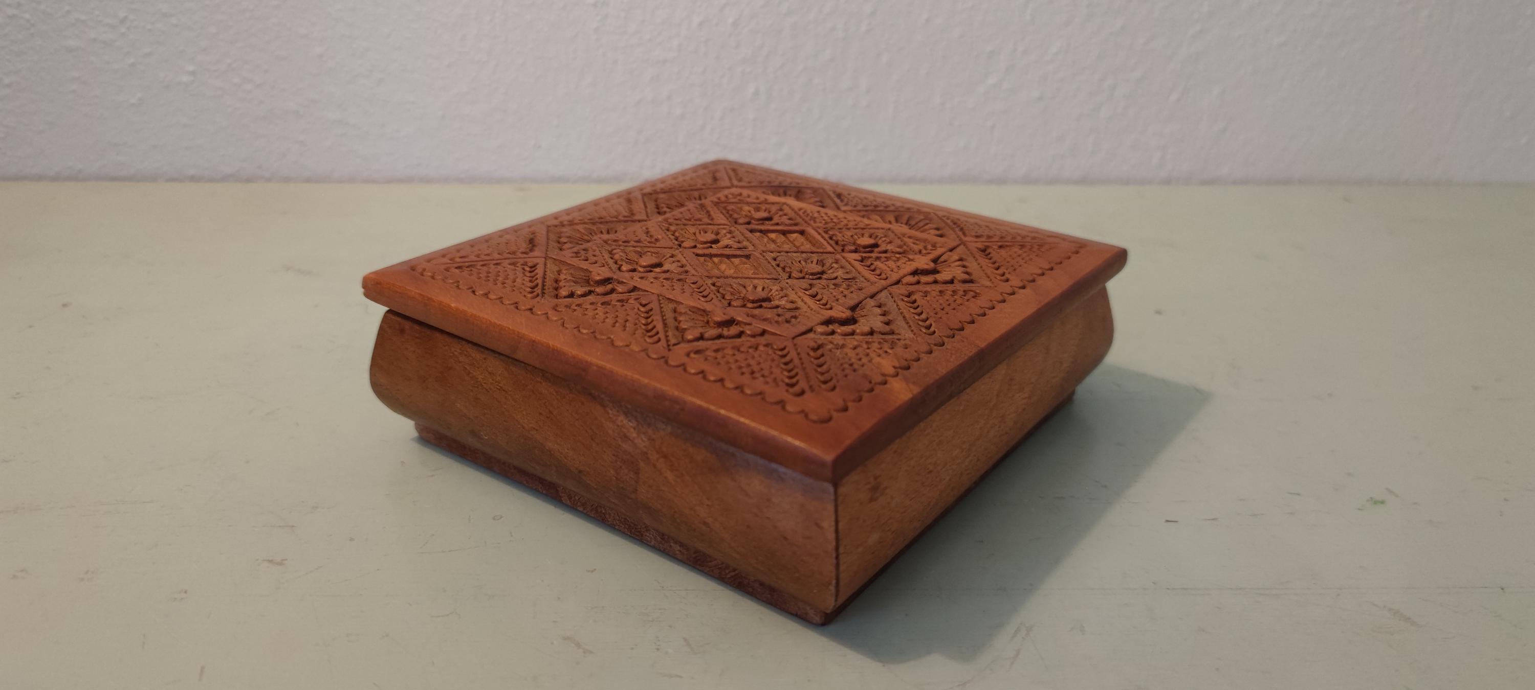 Yugoslavian Floral Carved Square Wood Box by S. M. Rekord Konjic