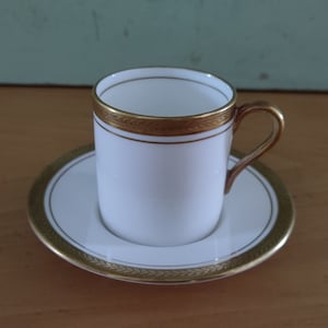 Aynsley Elisabeth 7947 Expresso Mocca Cup and Saucer Stellar Condition