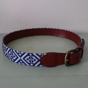 Smathers & Branson Scarsdale Hand Stitched  Needlepoint Leather Belt