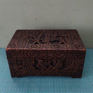 Antique Chinese Carved Small Camphor Chest Ren Yi Factory Hangzhou David Duncan Main