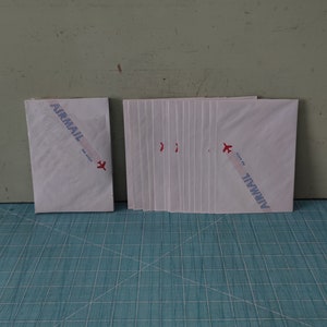 Per Luftpost – Par Avon Vintage Federgewicht-Umschläge, Set mit 45 Hallmark Air Mail