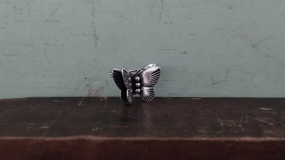 Sterling Butterfly Dimensional Double Winged Litt… - image 1