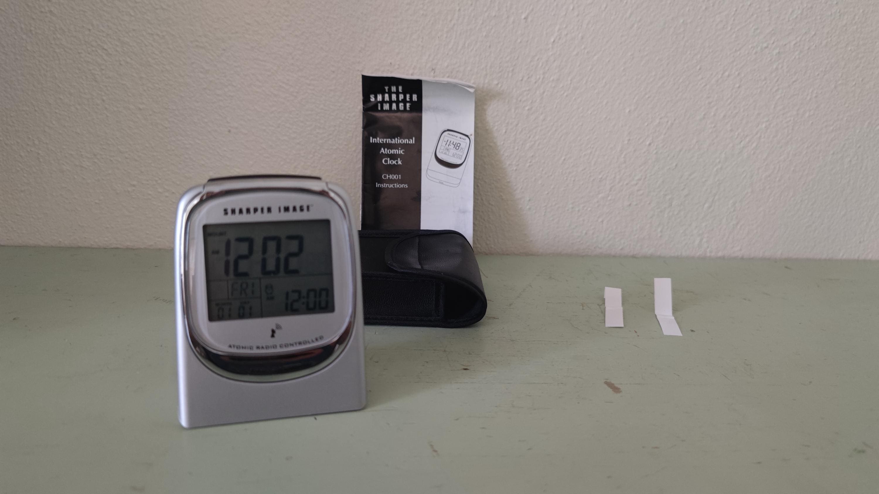 Sharper Image International Atomic Travel Clock World Time Travel ...