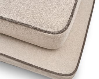 2" (5cm) thick cushions with piped edge. For sofas and benches.