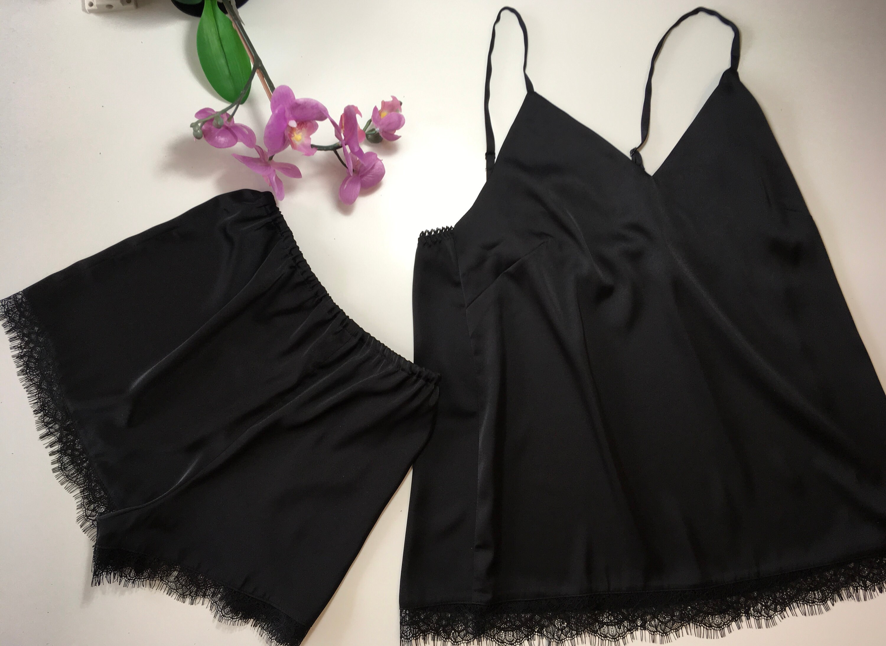 Pijama de seda para mujer. Black Pajama Set Satin Lace Etsy