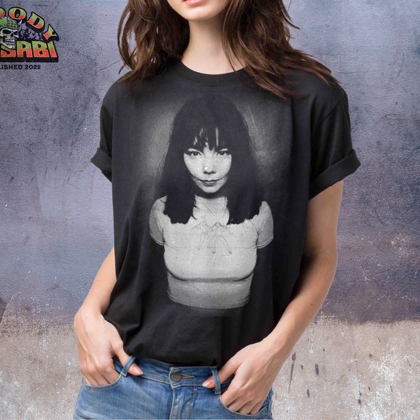 Bjork inspired T-Shirt, Björk dark Graphic Bjork T Shirt , black dark Gothic Shirt, Bjork T-Shirt, Bjork Inspired Tee Shirt