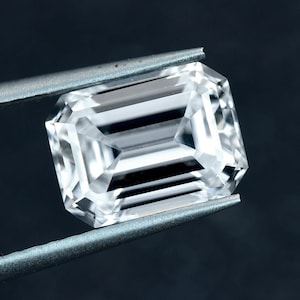 Emerald Cut Moissanite Stone Loose,White D Color VVS1 Synthetic Diamond Gemston with Certificate
