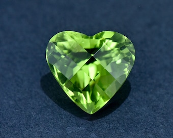 Natural Peridot Loose Stone,Heart Shape Faceted Green Gemstone for Jewellery Making