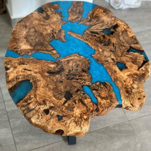 Handmade Acacia Wood Epoxy Resin River Table Top
