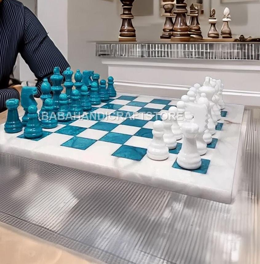 大理石チェスセット | ハンドメイドのブルー＆ホワイトストーンチェス