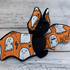 FABRIQUÉ SUR COMMANDE - Peluche chauve-souris en peluche fantôme orange effrayant d'Halloween