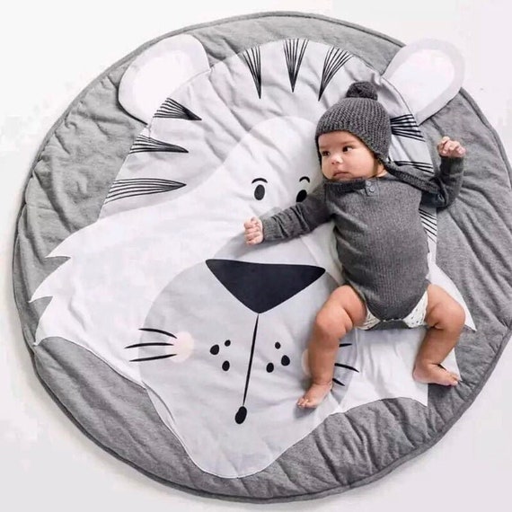 lion play mat