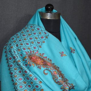 28&quot;x80&quot;scarf made in kashmir, embroidered shawl, embroidered scarf made in india, cashmere scarves, hand embroidered scarf, NUJ
