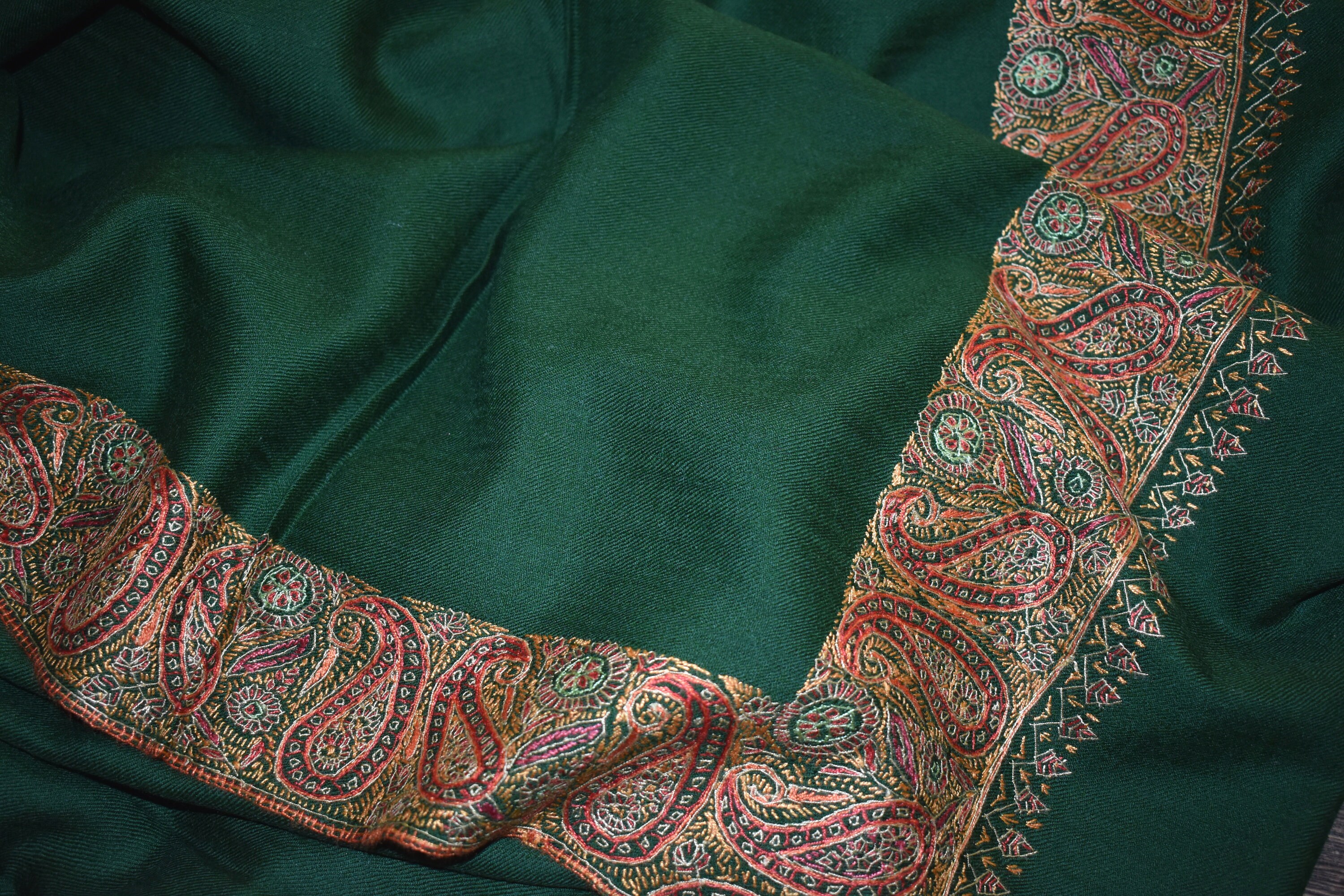 handmade kashmiri shawls