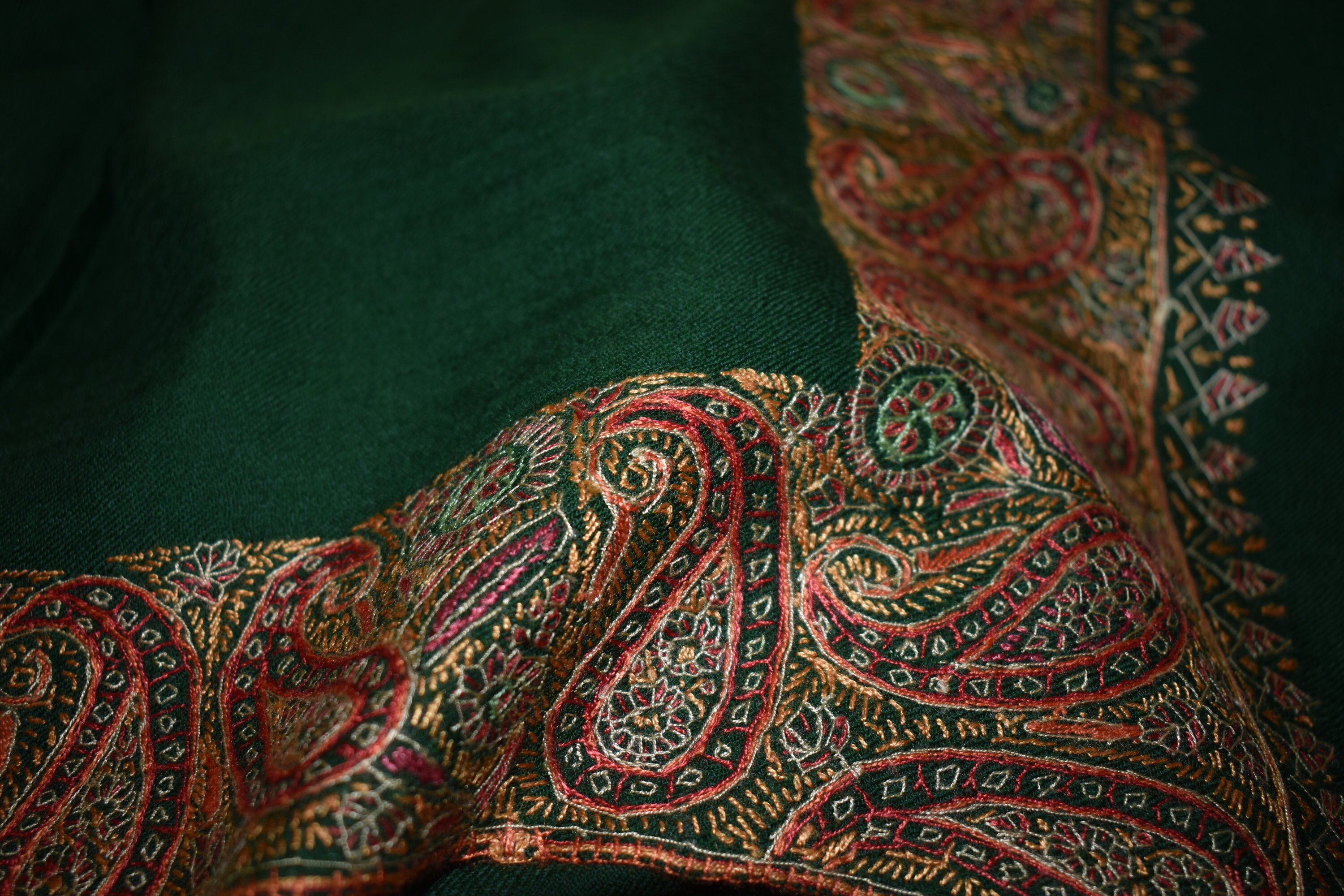 handmade kashmiri shawls