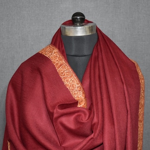 40&quot;x80&quot;kashmiri hand made shawl, made in kashmir shawl, hand embroidered shawl, hand made shawl, made in kashmir pashmina SHABNAM
