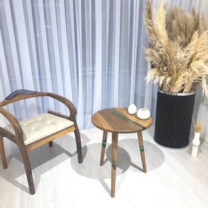 Flussgrüner Kunstharz Runder Couchtisch - Epoxy Beistelltisch Nussbaumholz - Holzcouchtisch - Kleiner Couchtisch - Kunstharzcouchtisch