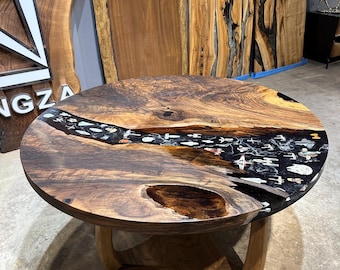 Jack Daniel's レジンテーブル サイドテーブル Handmade Whiskey Side Table: Wood & Epoxy Resin With Jack Daniel's