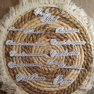 Découpes mots en français theme L'école pour scrap fait main papier 220gr