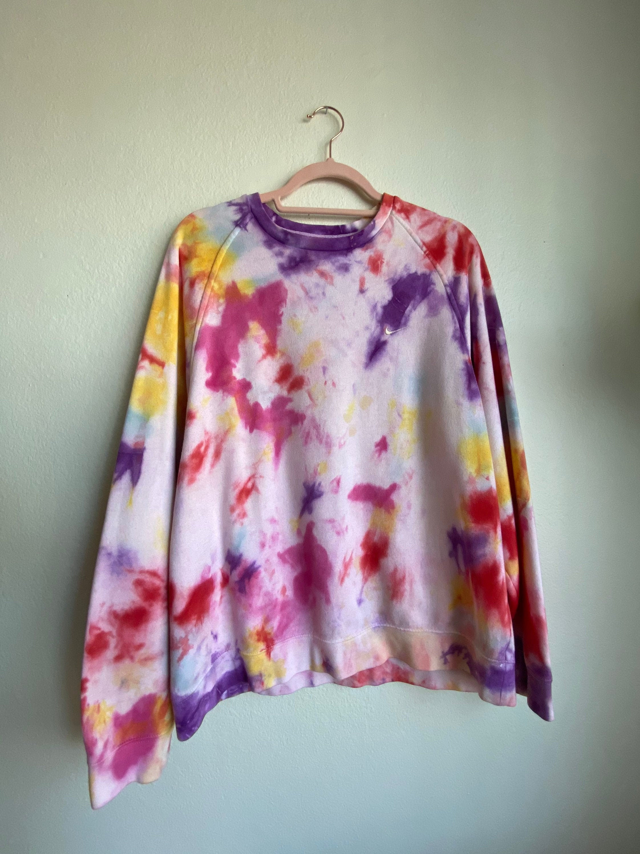 Nike Tie-dyed Crewneck Sweatshirt 