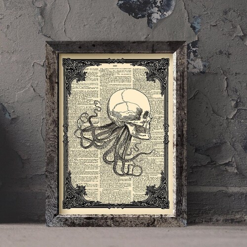 Cthulhu Skull Art Print: Eldritch Horror, Necronomicon Decor