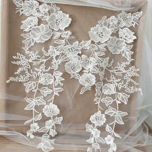 Foral lace applique for bridal dress, flower lace patches, embroidered lace appliques(1 pair)