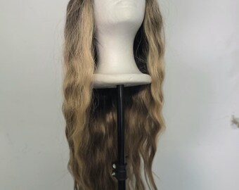 Chemical fiber high temperature silk long wavy long hair wig
