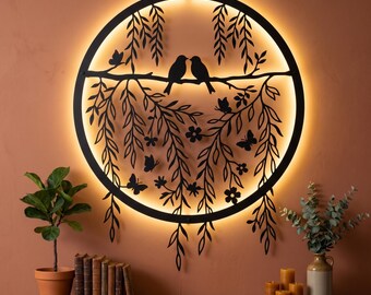 Liebesvögel LED-Metallwandkunst, Boho-Gartenkreis-Wandskulptur, kaskadierende Weidenäste von hinten beleuchtetes Dekor, Hochzeitsgeschenk
