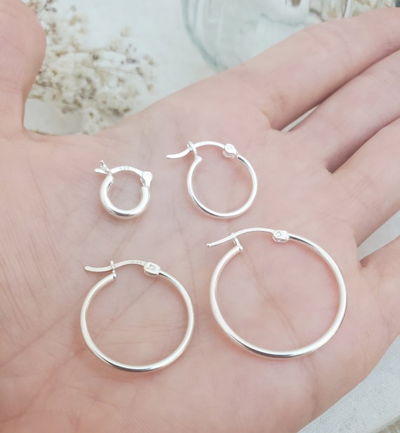 Medium silver hoops | silver hoops | silver earrings | DEMI+CO - DEMI+CO  Jewellery