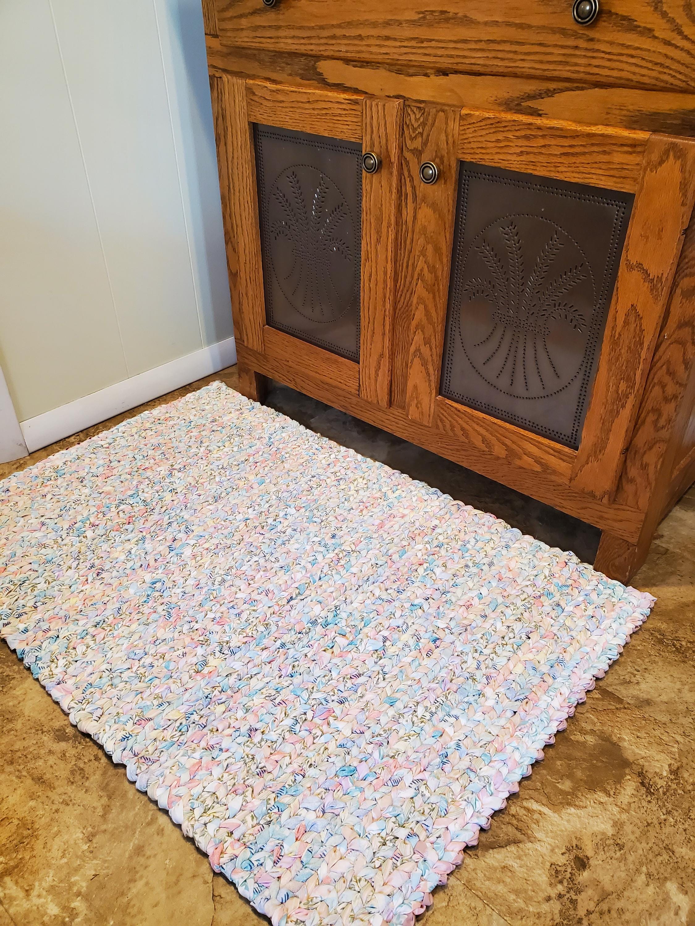 Bott always Rug A Marvelous Rug Retreat! | Laura's Loop