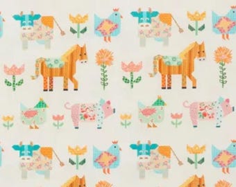 Patchwork Farm. Cotton Fabric by AMFD. Calico Cow, Horse, Pig, Chicken, and Flowers on Soft Ivory. By the Half Yard, 18" long x 43" wide.