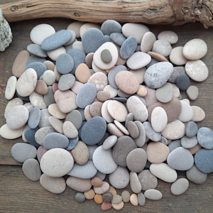 Bulk of 200/300 Tiny Pebbles, Flat & Colorful Genuine Beach Stones, Small to Tiny Size, Craft Supply, Pebble Art, Beach Decor