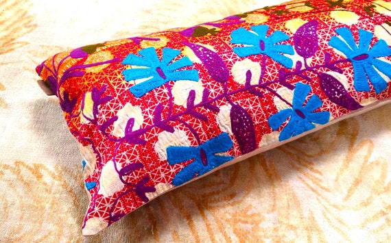 Suzani cushion cover and filling (sold separately) 100x40cm