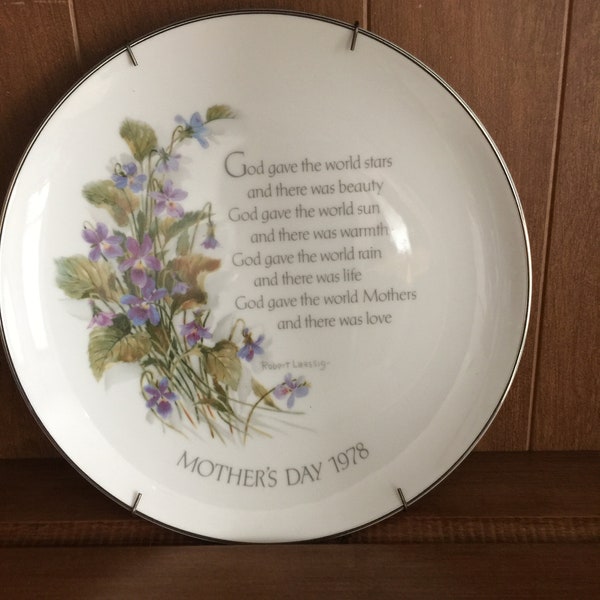 Mother's Day Plate by American Greetings 1978
