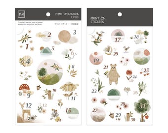 Pode incluir: Duas folhas de autocolantes para impressão com ilustrações com tema da natureza. Os desenhos incluem círculos numerados, animais como um urso e um veado, flores, árvores e outros elementos naturais. Os autocolantes são projetados para uso em papel, madeira, vidro e outras superfícies.
