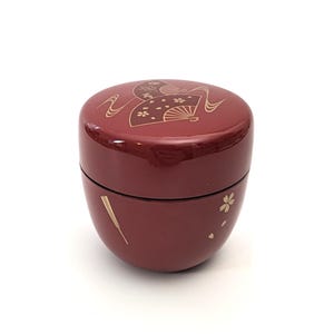 Japanese Tea Container Red Natsume – Japanese Urushi Glazed Resin Matcha Caddy | Japanese Traditional Fan | Made in Japan