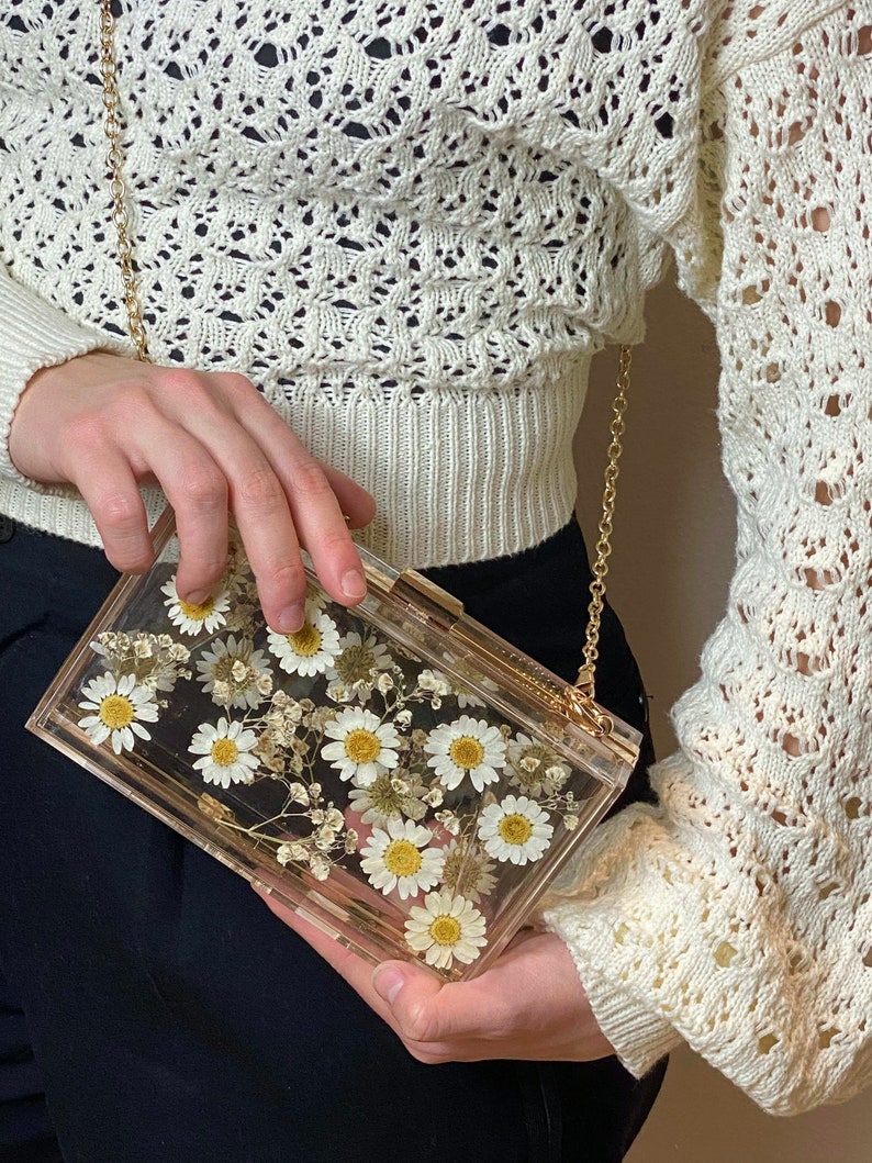 Real Pressed Daisies flowers clutch bag, Handmade resin flower bag, acrylic bag, clear transparent box bag, pressed flowers image 2