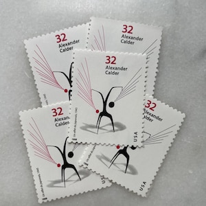 Sellos antiguos sin usar de esculturas modernas de mediados de siglo / Franqueo de USPS en negro, rojo y blanco / 32 centavos de dólar estadounidense