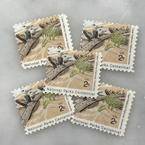 Sellos antiguos sin usar del centenario de los Parques Nacionales / Franqueo de USPS de Cape Hatteras Seagull Beach / 2 centavos de dólar estadounidense