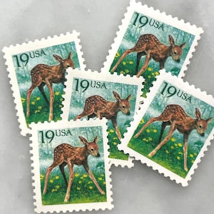 Sellos antiguos sin usar de cervatillo bebé / Naturaleza verde Franqueo de USPS / 20 centavos de dólar estadounidense