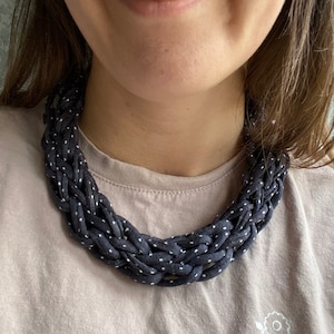 Navy t-shirt yarn necklace, Statement jewellery, polka-dot jewellery, Fabric necklace, Boho accessories, Eco-friendly gift for her