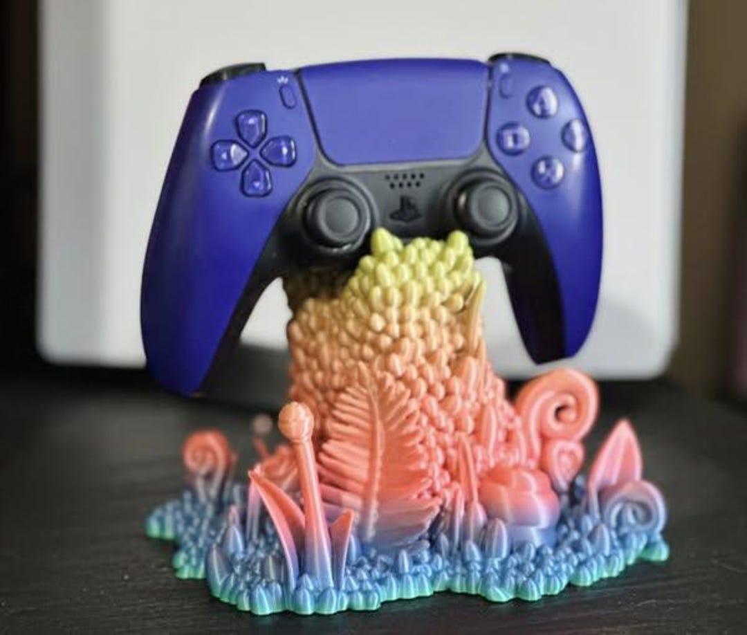 Alien Forest Controller Stand | Rainbow 3D Printed Gaming Controller ...