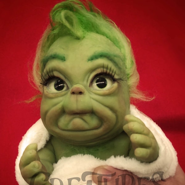 Baby Grinch Silikonpuppe 26 cm