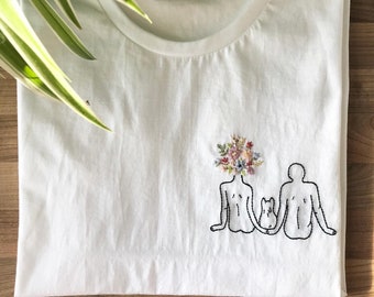 Handbesticktes Baumwoll-T-Shirt mit Blumen