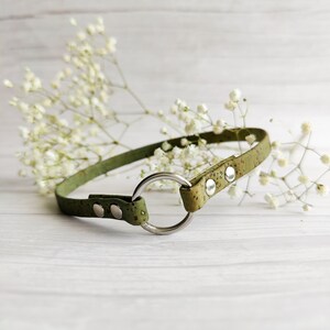 Sage Green // Collar de perro de cuero de corcho ecológico hecho a mano // Collar de la casa // Collar de etiqueta para perros