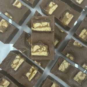 Snickers Chocolate Peanut Butter Fudge
