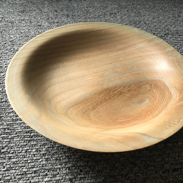 Wooden dish/ plate