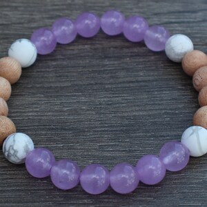 Lilac Jade and Howlite Stretch bracelet