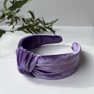 Lilac color top knotted velvet headband. Headband. Women headband. Hair accessories Top knotted. Velvet hairband. Lilac velvet. Lavanda